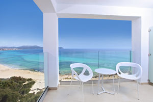 Woonvoorbeeld standaardkamer panoramisch zeezicht