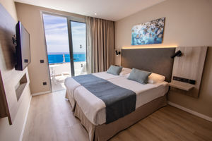 Woonvoorbeeld 2-persoonskamer standaard, gedeeltelijk zeezicht