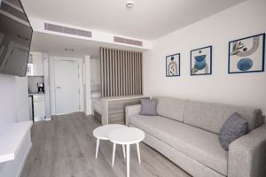 Woonvoorbeeld familiekamer suite zeezicht & gedeeltelijk zeezicht