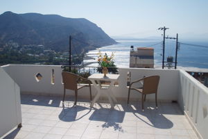 Fly & Go Adonis Hotel