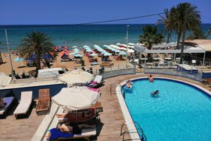 Fly & Go Eleni Beach Aparthotel