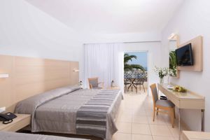 Fly & Go Grand Holiday Resort