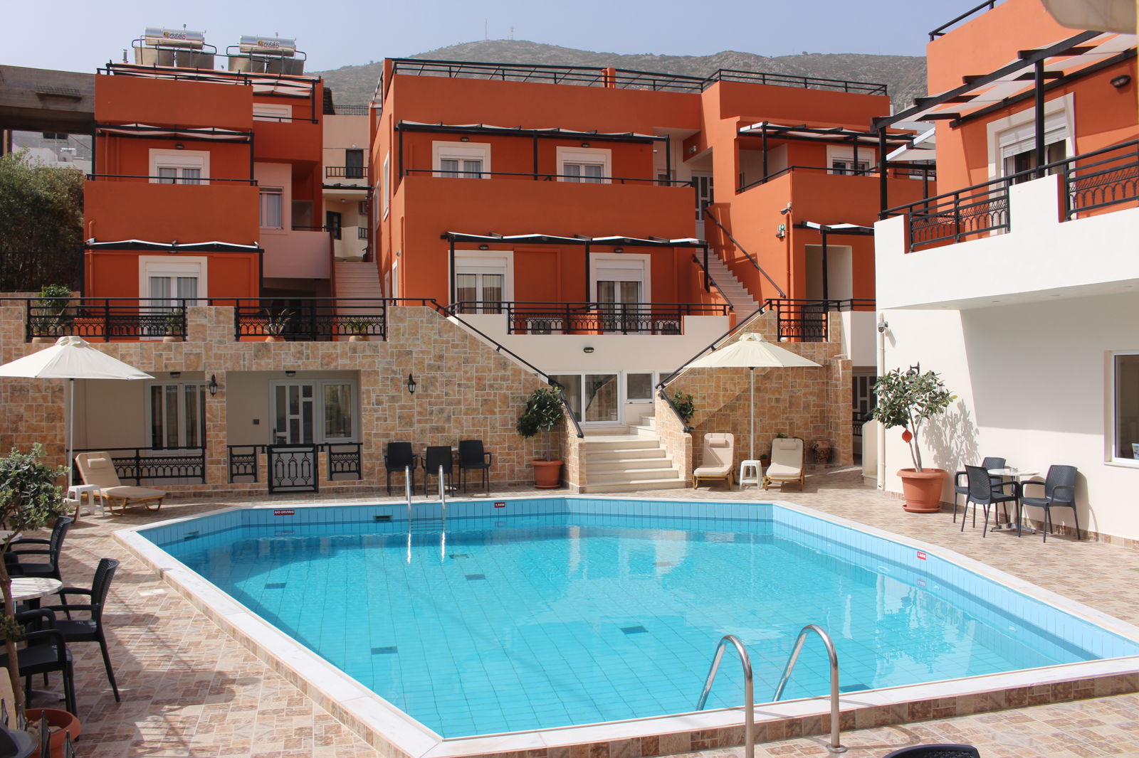 Fly & Go Kristi Appartementen