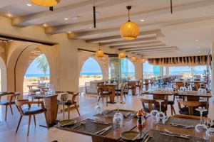 Fly & Go Minos Ambassador