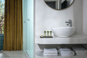 Fly & Go Theodora Boutique Hotel