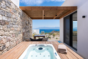 Fly & Go KOIA All-Suite Wellbeing Resort