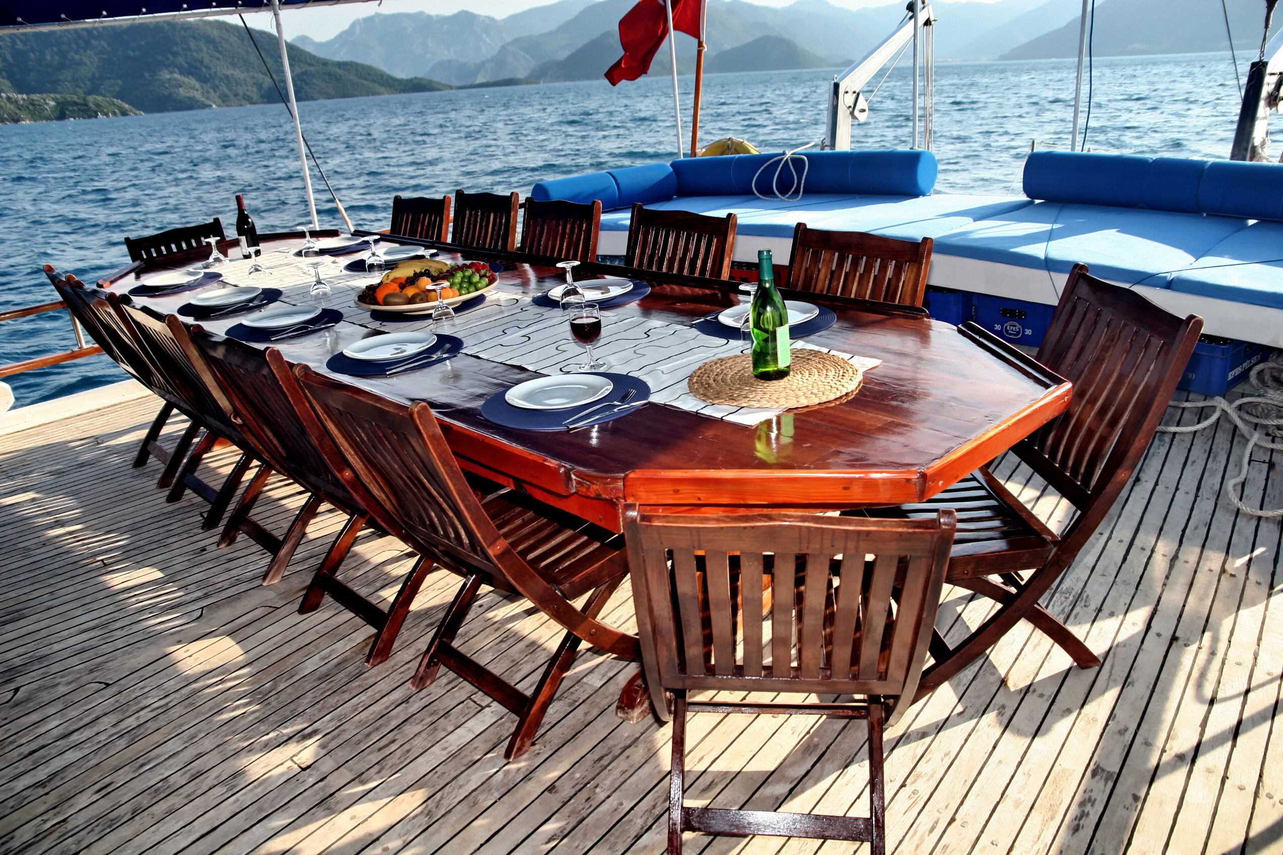 Blue Cruise & Villa Sunflower