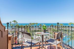 Fly & Go Iberostar Waves Malaga Playa