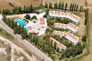 Fly & Go Aegeon Hotel