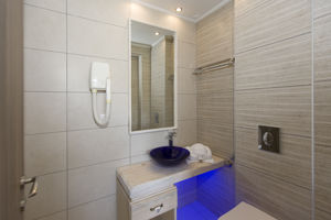 Fly & Go Anthemis Hotel