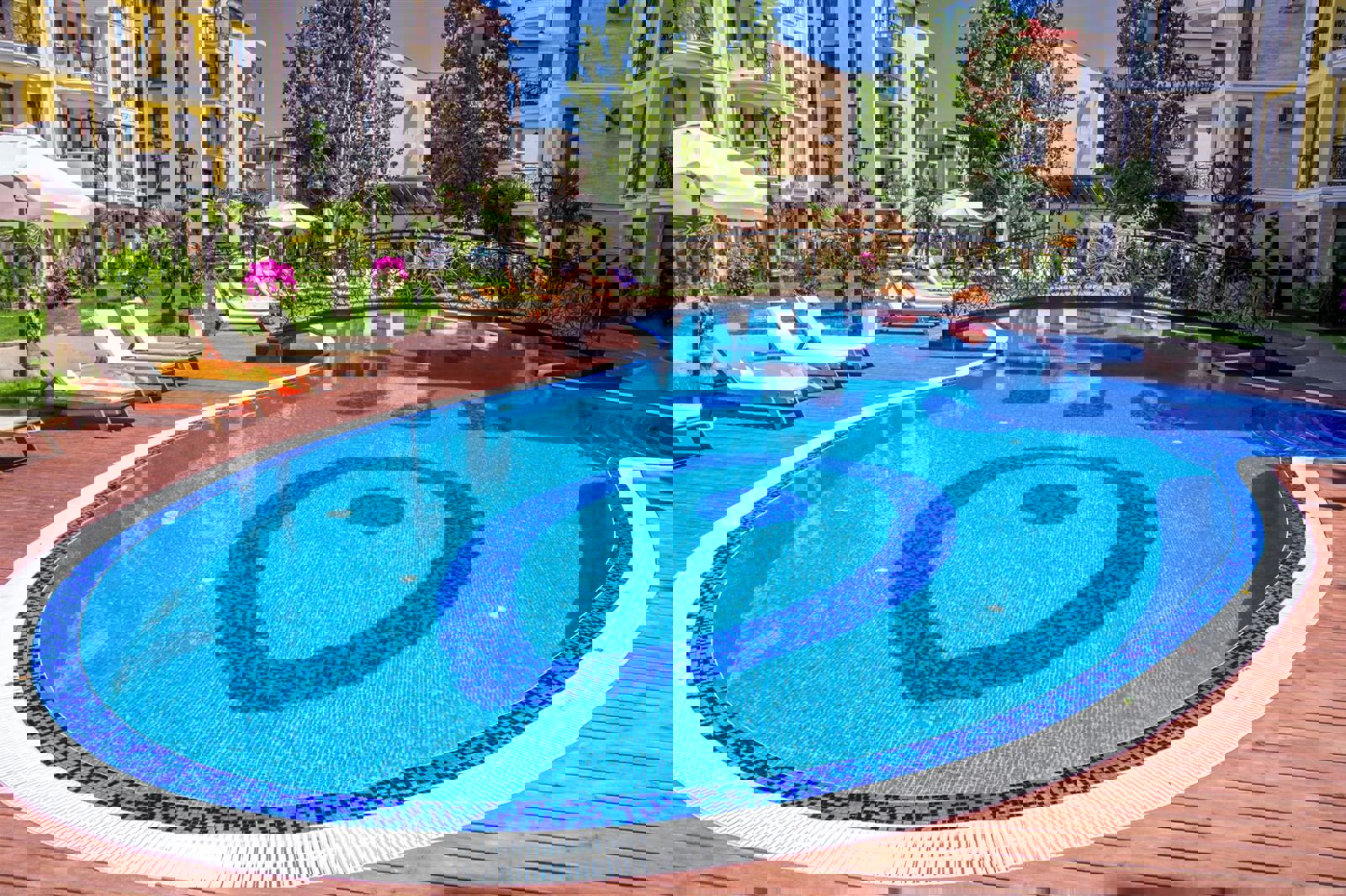 Harmony Suites Monte Carlo slide 2