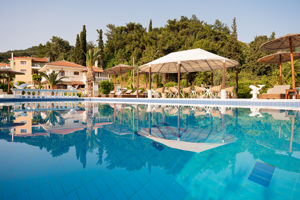 Fly & Go Kokkari Beach