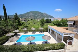 Fly & Go Phillipos Studios