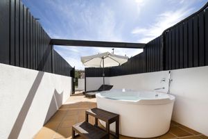 Fly & Go Fergus Style Bahamas