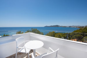 Woonvoorbeeld standaardkamer zeezicht priority location