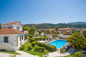 Fly & Go Anagenessis Appartementen