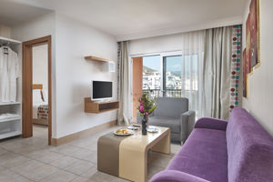 Fly & Go Sunpark Garden