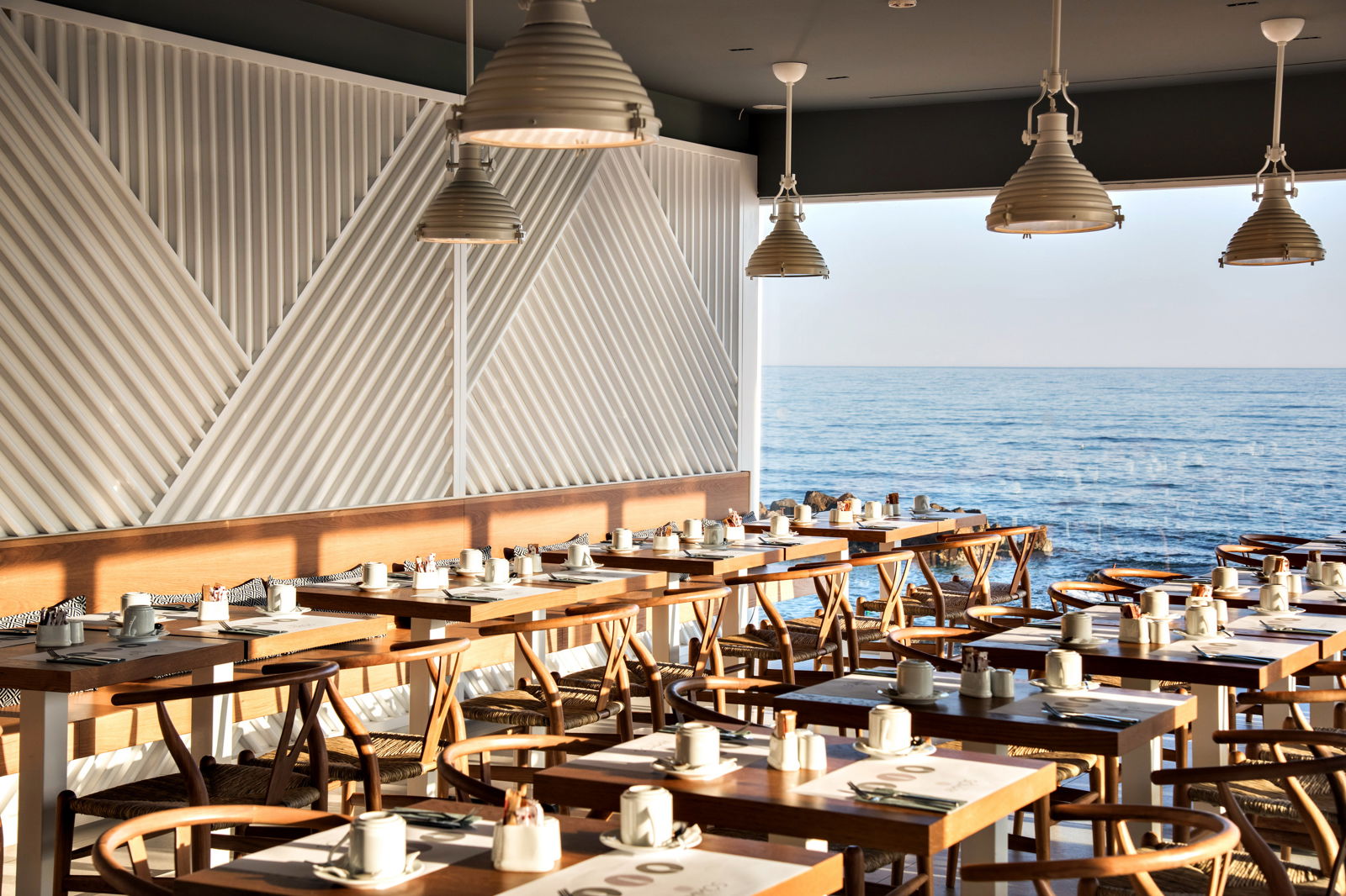 Enorme Ammos Beach slide 2