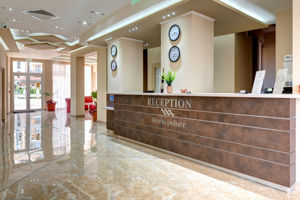 Fly & Go Maria Palace 