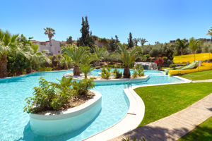 Fly & Go Out of the Blue Resort 