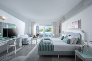 Fly & Go Rethymno Mare Royal & Waterpark 