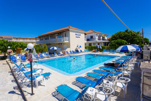 Fly & Go Tassia Studios