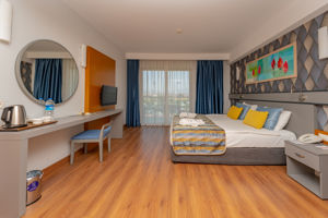 Sunis Kumkoy Beach Resort