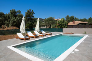 Woonvoorbeeld: 3-kamervilla met privezwembad