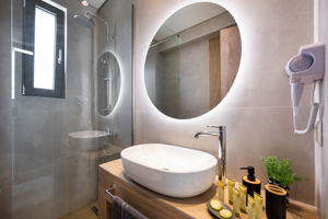 Woonvoorbeeld: 4-kamervilla met privezwembad