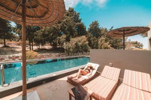 Woonvoorbeeld Suite met gedeeld zwembad