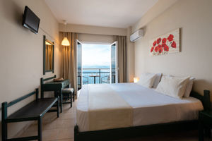 Canvas by Mitsis Belvedere