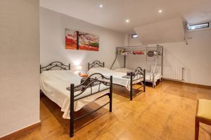 Villa Ashley Lloret de Mar (Inclusief VIP-Partypakket)