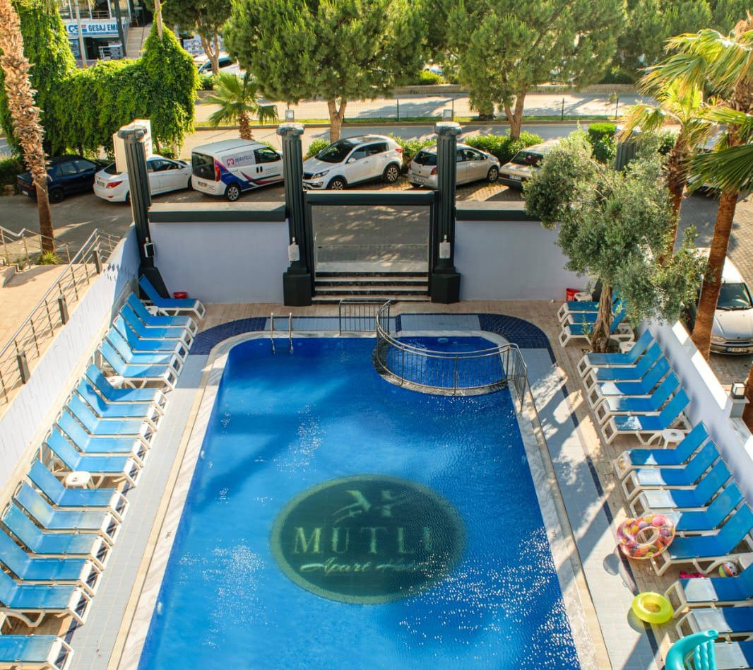 Mutlu Apart