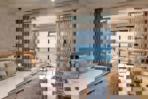 Woonvoorbeeld junior suite met zeezicht