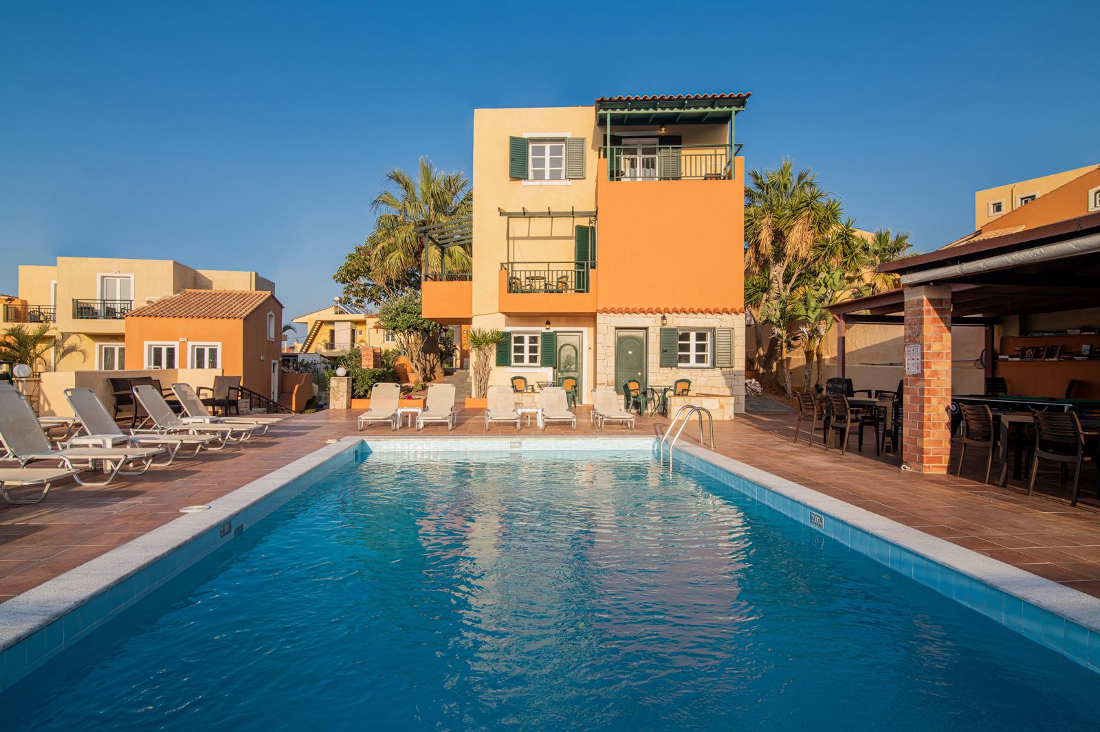 Golden Valentin slide 1