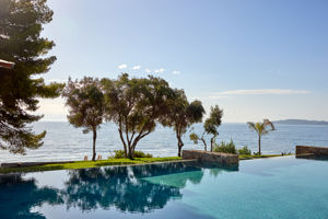 Avali, Mar-Bella Collection