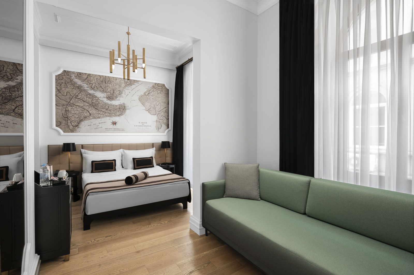 Akka Hotels Lush slide 5