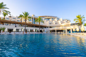 Blue Cruise & Arin Resort