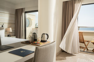 Blue Cruise & Arin Resort