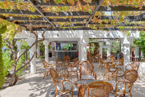 Blue Cruise & Natur Garden Hotel