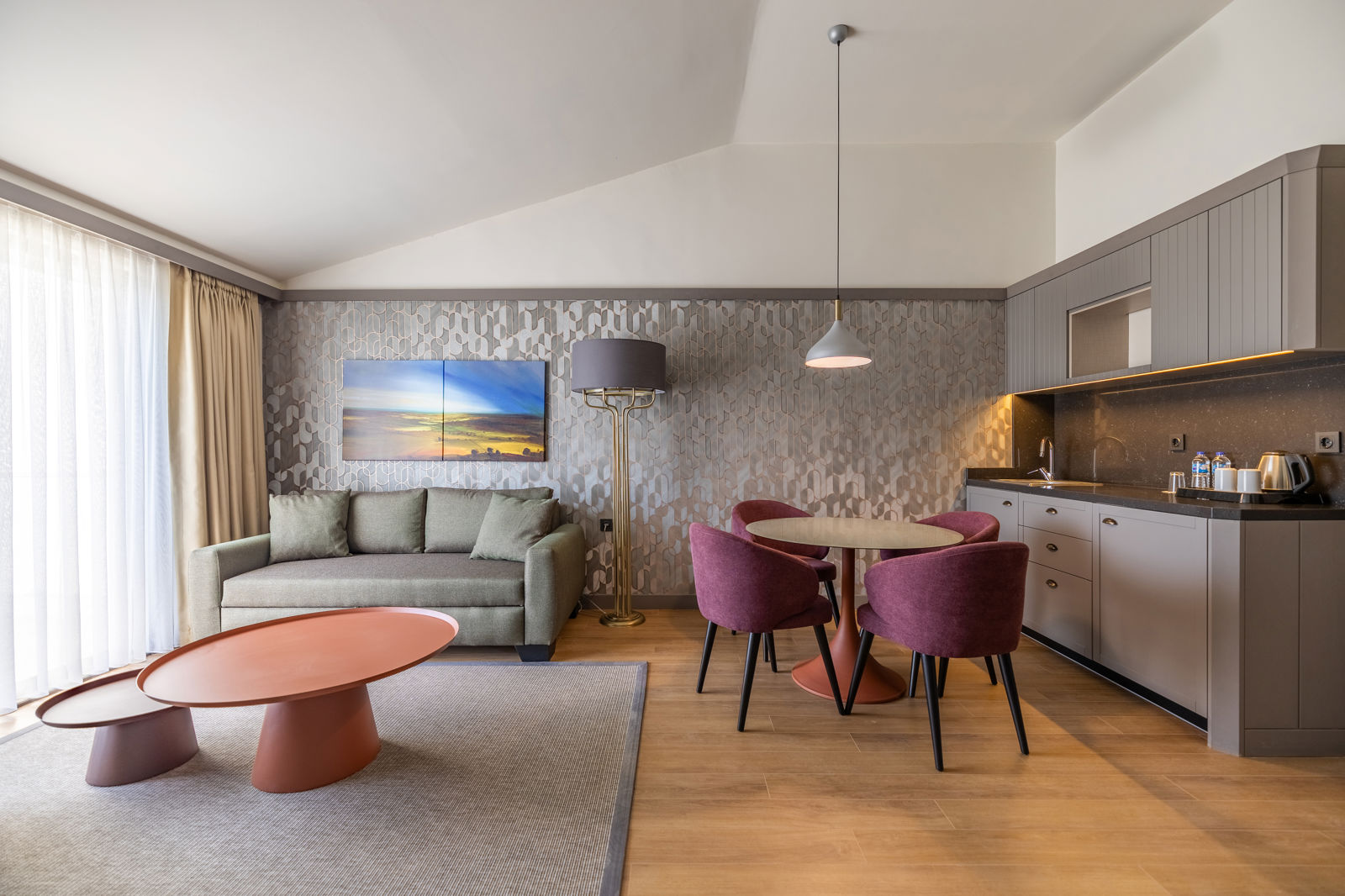 Proxima Hotel slide 5