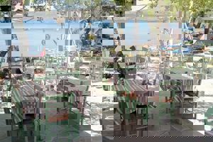 Fly & Go Culinair Christina's Gardens