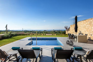 Caldera Theros Hersonnisos Villas