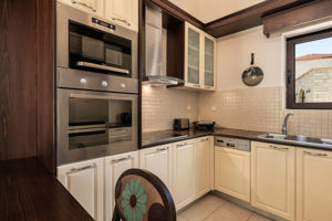 Woonvoorbeeld 5-kamervilla met privezwembad