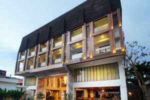 Nadi Hotel Legian