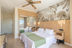 Woonvoorbeeld 2-persoonskamer standaard of zeezicht