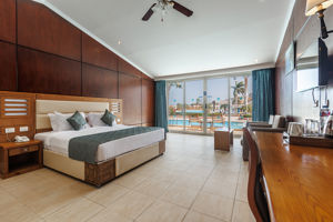 Woonvoorbeeld swimup kamer