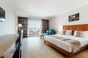 Sunrise Solara Aqua Park