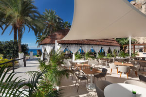 Corner bar at The One