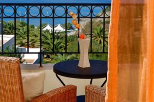 Woonvoorbeeld 4-kamervilla Helios en Ouranos met zeezicht